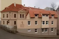 Mahleruv Penzion Na Hradbach Hotels in Trest