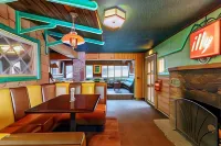 Hicksville Pines Chalets & Motel Hôtels à : Idyllwild
