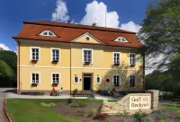 Glamping Černická Obora Hotel di Drazic