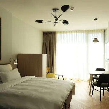 Hood House Kassel - Volldigitales Serviced Apartment Hotels near Fridericianum