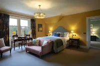 Cromlix Hotels near Alloa Tower