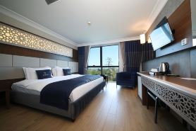 BM Hotel City