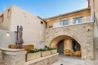 Cardamilia Suites