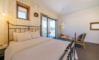 Gapyeong August Cheongpyeong Pension