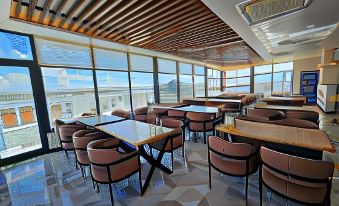 Baypark Hotel & Spa