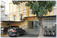 Pondok Malabar Mitra RedDoorz Hotel di Jakarta Barat