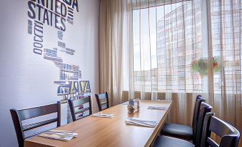 Joy Hotel