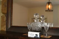 Lythgo's Row Colonial Cottages Hotels in Richmond