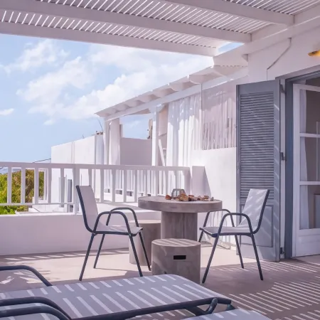 Milos Bay Suites