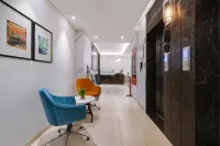 7 Apple Hotel Mahape, Navi Mumbai - parking