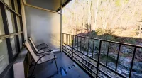 Bear Creek Inn Gatlinburg, TN - Scenic