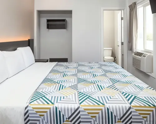 洛杉磯港摩託爾旅館6號-聖佩德羅，CA 聖佩德羅酒店