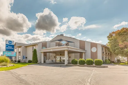 Best Western Lakewinds Отели в г. Mason County