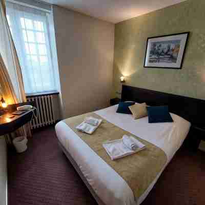 Logis Hôtel le Lion d'Or Rooms