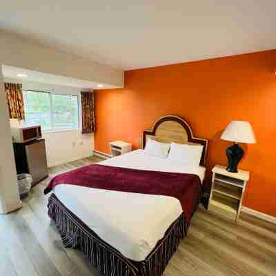 Colonel Williams Resort and Suites Rooms