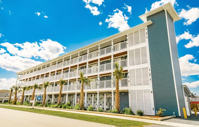 206 Queen Suite, 2nd Floor Low Tide