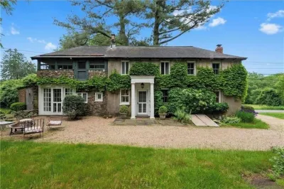 Storybook Cottage Hotels near HomeGoods
