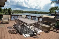 Family Friendly Scalloping Dream with 30ft of Dockage!