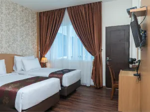 Grand Bayu Hill Hotel