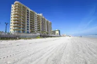 Oceanfront 3Br Condo w/ 450+ Sq Ft Glass Balcony & Stunning Views - Private Pools