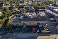 The Victoria Inn - parking