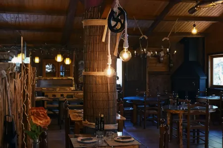 Xalet de Prades Отели в г. Вилаверд