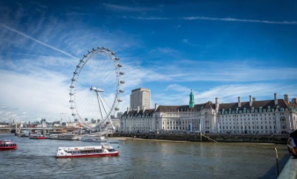 1. 맬드론 호텔 핀..