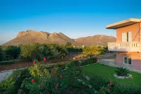 Skamagkas M. Apartments