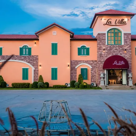 lavilla boutique hotel