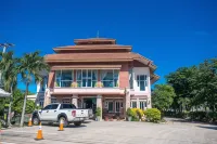 Phusuay Park View Hotel Hotels near Chaiyaphum Rajabhat University