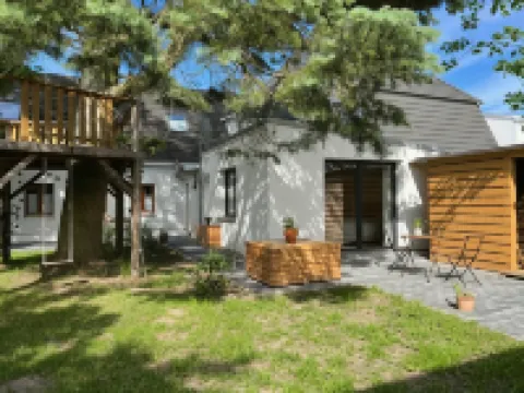 卡塞博赫默爾韋格公寓 酒店