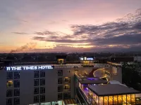 THE TIMES HOTEL Hotels near Zoocobia Fun Zoo