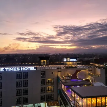 THE TIMES HOTEL