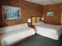 The Wayfarer Motel Hotels in Aberdeen