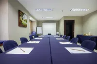 Microtel by Wyndham Eagle Ridge Hotels in Indang