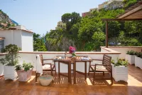 Estate4Home - Niko's Apt