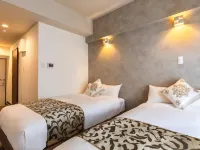 Mr. Kinjo in Nishizaki Hotel a Tomigusuku