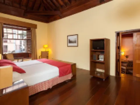 Hotel LIVVO La Quinta Roja Hotels in Teno