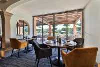 Golf Hôtel de Valescure & Spa Nuxe - breakfast