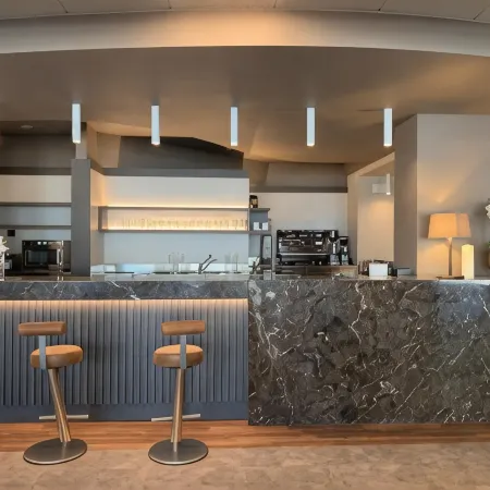 DC Hotel International