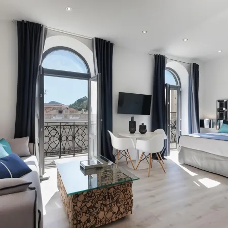 BiBo Suites Gran Vía