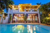 Baanpong Lodge Hotels in Ban Thi