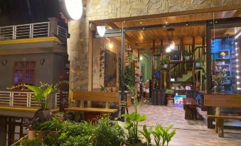 Botanic Sapa Hotel