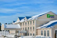Holiday Inn Express & Suites Cadillac Hotels in Clam Lake Township