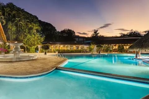 더블트리 바이 힐튼 카리아리 산호세 - 코스타리카