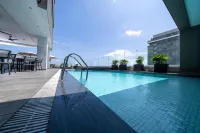 Holiday Inn GUAYAQUIL AIRPORT by IHG - piscina