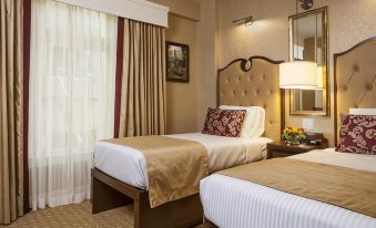 King George Hotel in Union Square