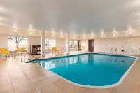 แฟร์ฟิลด์ อินน์แอนด์สวีทส์ มานคาโต