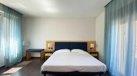 Luxury Rooms Padova Station Отели в г. Падуя