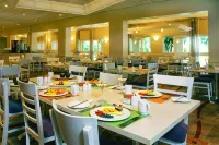 Garden Court or Tambo International Airport - breakfast